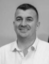  MLADEN KALUĐEROVIĆ 